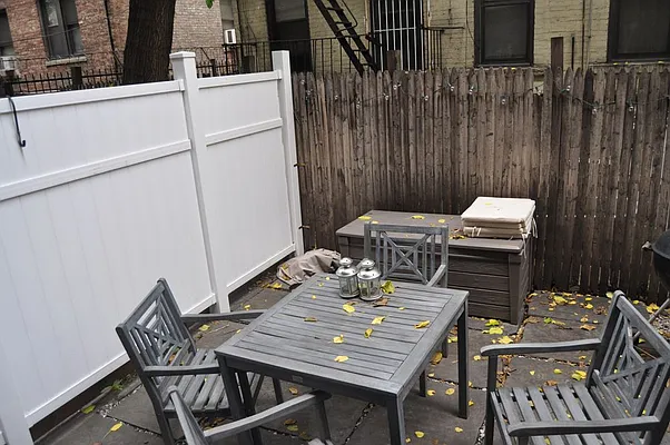 Rented by Sky Management | media 35