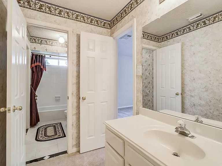 17323 Jackson Pines Dr — Photo 31