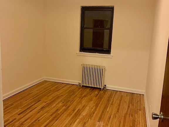 3rd image of 147-05 71st Ave APT B