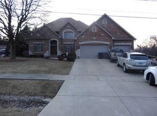 7N460 Linden Ave, Medinah, IL