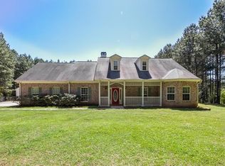 74 Apple Rd, Locust Grove, GA 30248