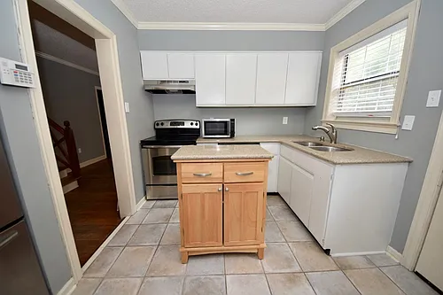 256 Lombardy Pl #3 Photo 1 256 Lombardy Pl #3 Photo 1