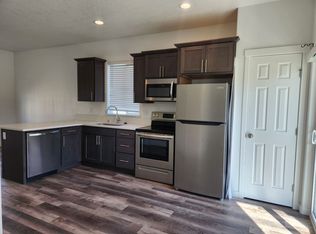 Kennewick Heights on 7th Avenue, Kennewick, WA 99336