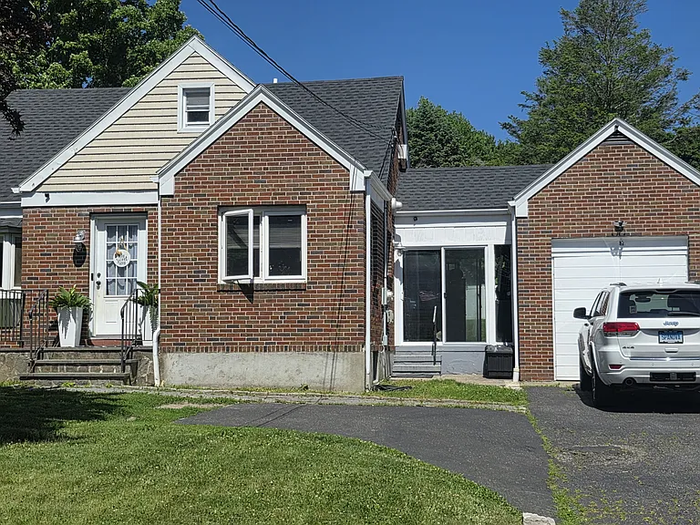 6170 Main St — Photo 20