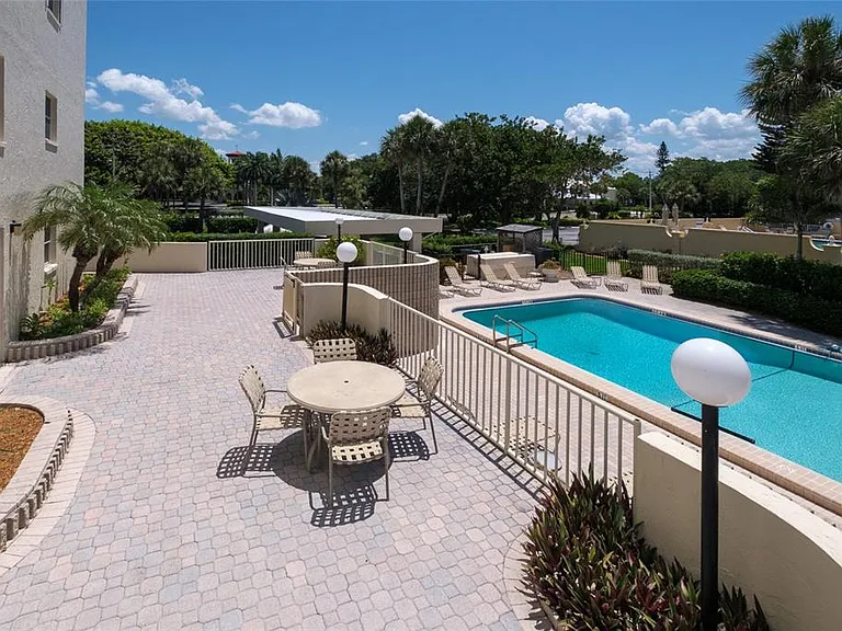 4325 Gulf Of Mexico Dr #507 — Photo 3