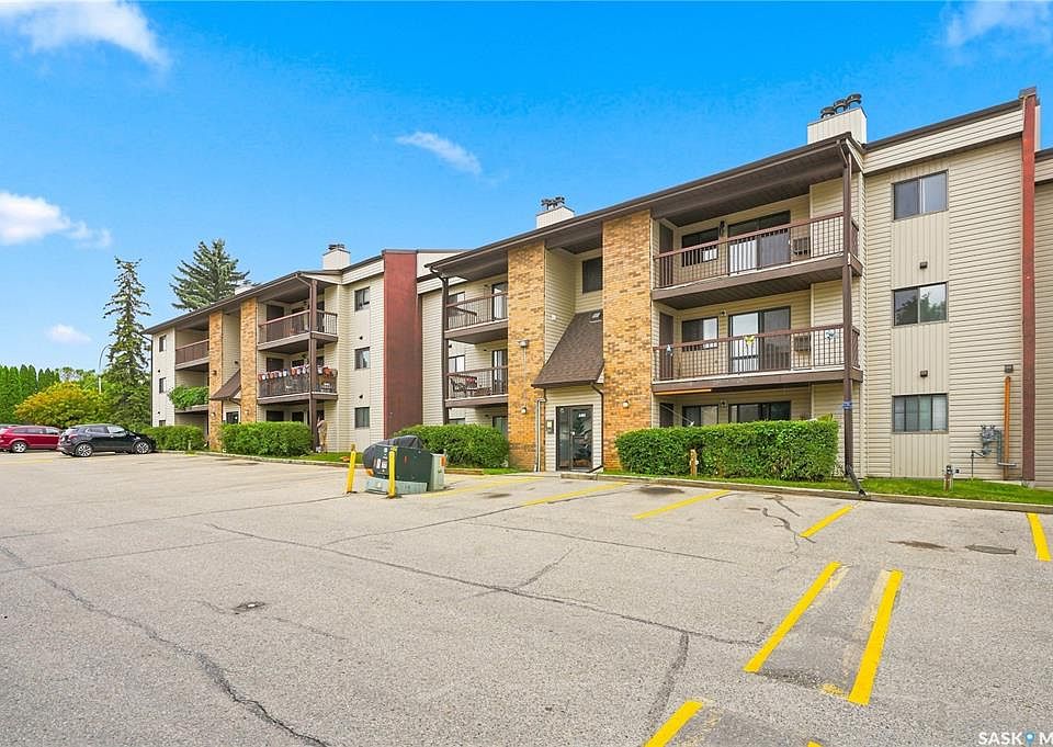 1st image of UNIT 302-345 Kingsmere BOULEVARD