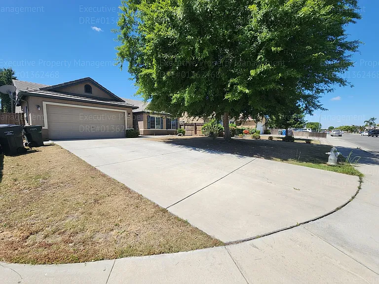 12115 Verdelho Ave — Photo 2