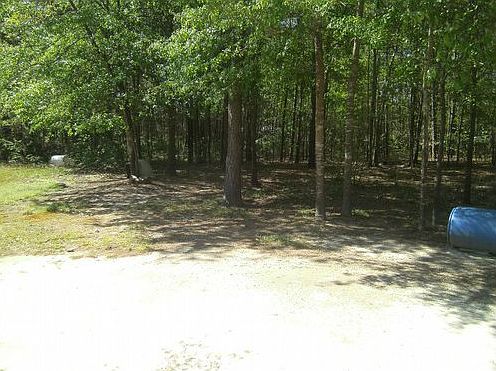 2nd image of 205 Boone Trl