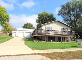 113 NW 4th St, Panora, IA 50216