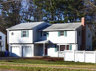 16 Rustic Ln, East Hartford, CT 06118