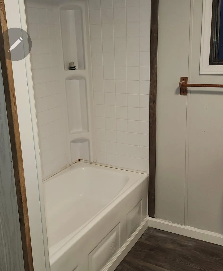 2 bed, 1000 sqft, $1,200 — Photo 2
