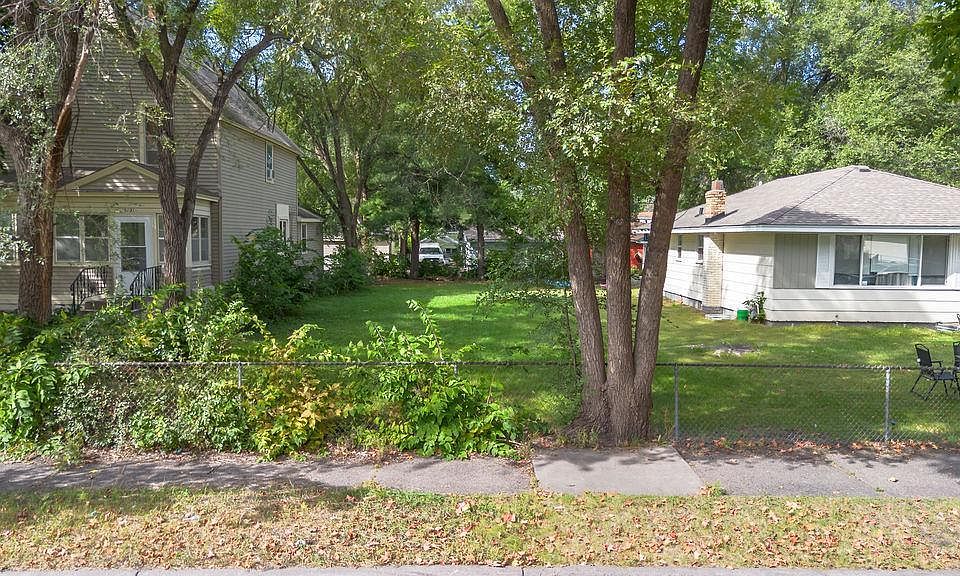 1st image of 5135 Irving Ave N