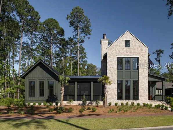 26 Lyonia St, Bluffton, SC 29910