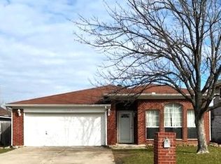 10264 Sunset View Dr, Fort Worth, TX 76108