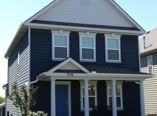936 SW Loula Dr, Lees Summit, MO 64081