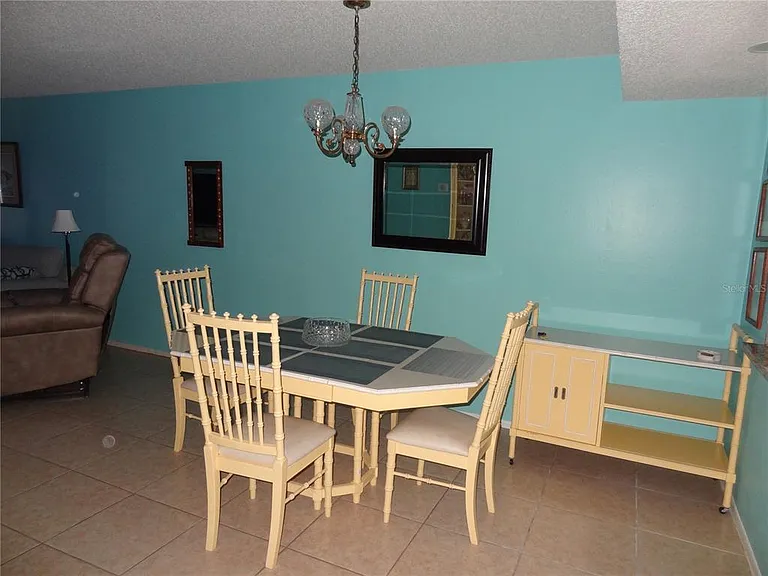 11135 Carriage Hill Dr #3 — Photo 9