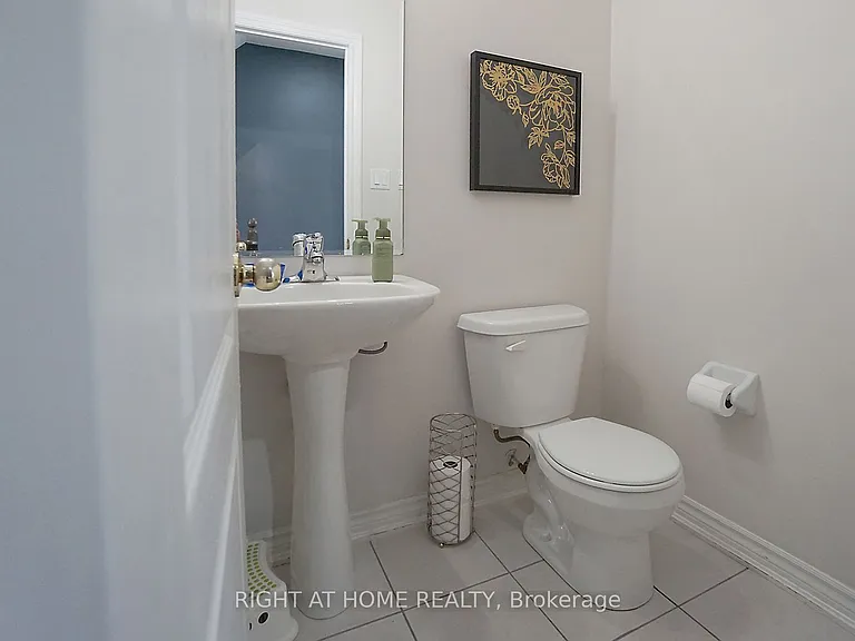 15 Magdalene Cres — Photo 15