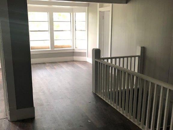 5th image of 350 W Waco Ave