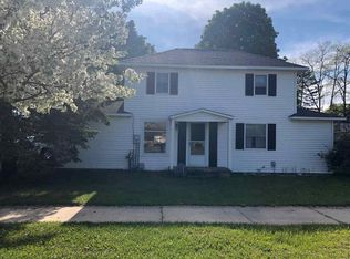 815 State St, Harbor Springs, MI 49740