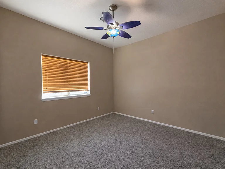 10745 E 38th Ln — Photo 9
