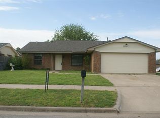 7228 NW Hunter Rd, Lawton, OK 73505