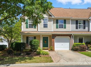11035 Alderbrook Ln, Charlotte, NC 28270