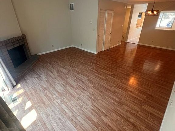 3rd image of 5402 Briar Ridge Dr