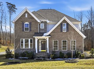 8867 Bakersfield Dr, Kernersville, NC 27284