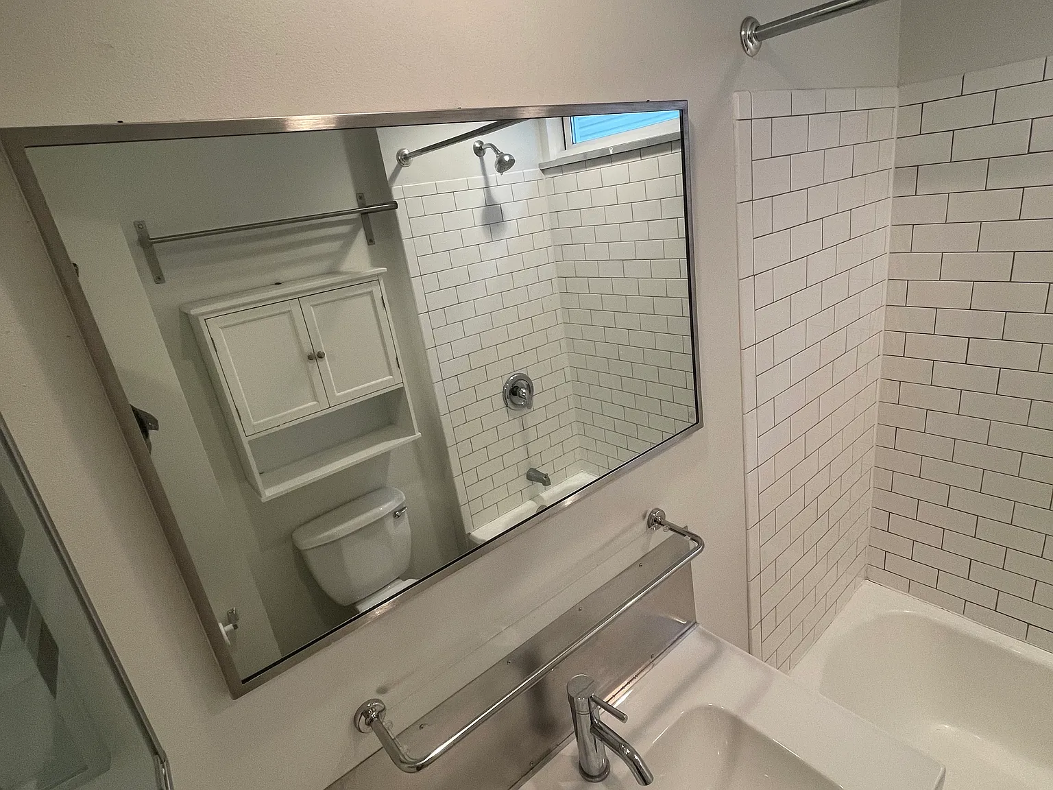 2157 W 11th Street — Photo 2