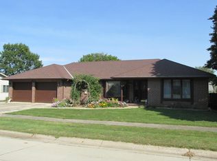 81 3rd St S, Charter Oak, IA 51439