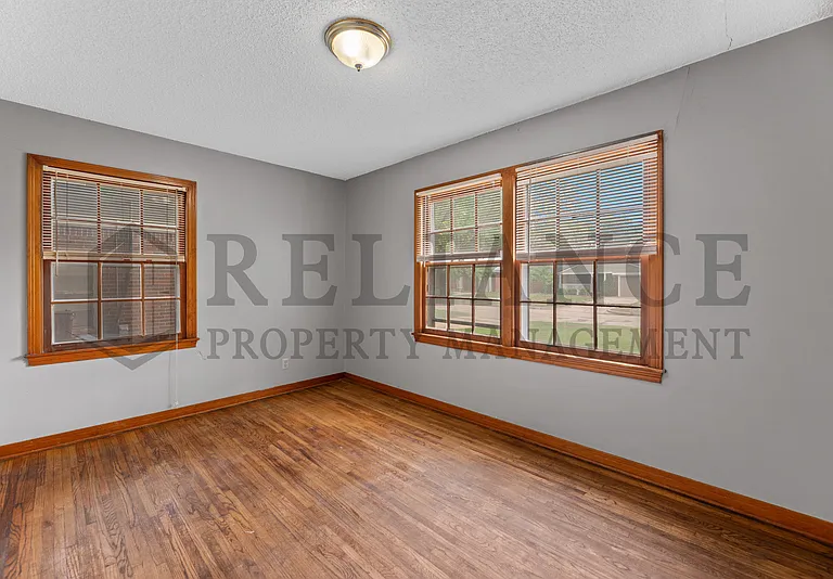 6114 E Rockwood Rd — Photo 16