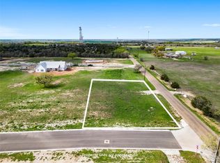 43 Pareya Dr, West, TX 76691