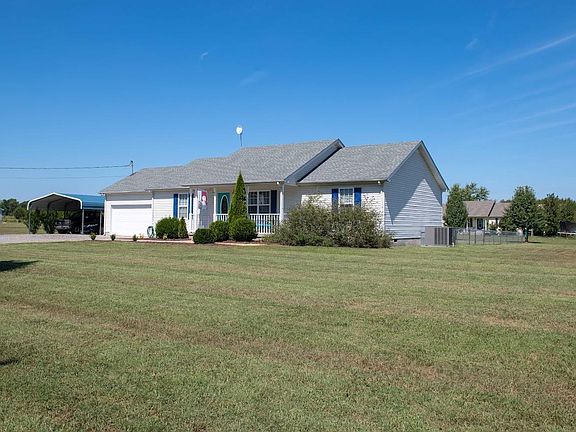 3rd image of 137 Sudberry Rd