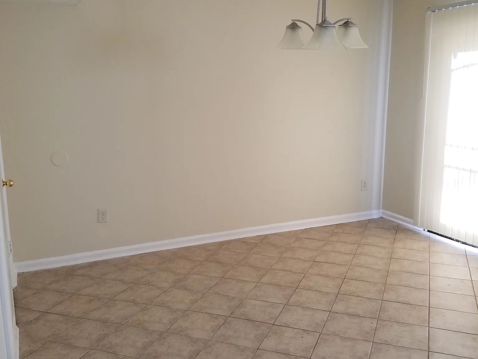 5142 Highpoint Rd — Photo 2