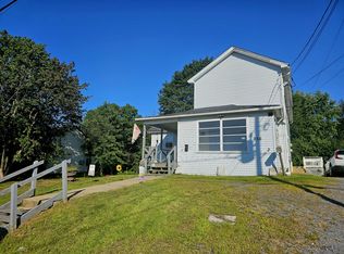 956 Wood St #2, Old Forge, PA 18518