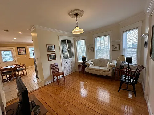 32 Walnut St #1 Photo 1