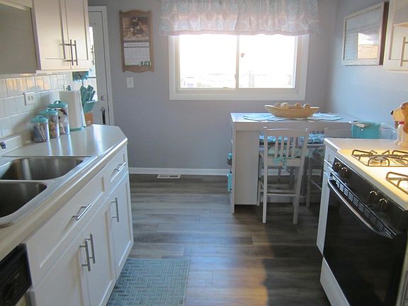 5th image of 1051 Ashton Ct Unit 1051