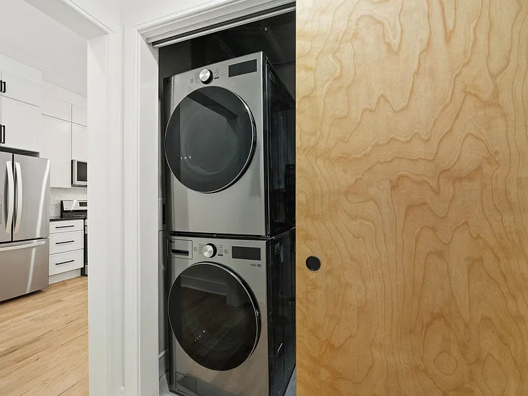 525 Washington St #1 — Photo 13