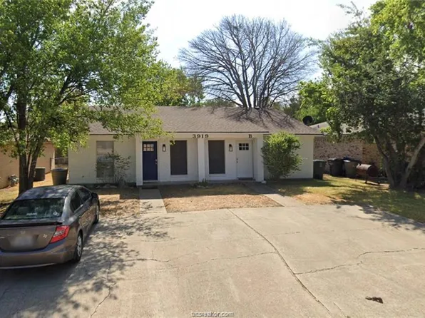 3919 Olive St #B, Bryan, TX 77801