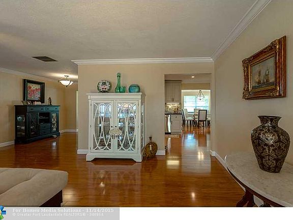 5th image of 4927 NW 48th Ave