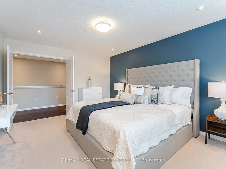 996 Savoline Blvd — Photo 33