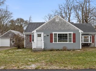 194 Upper County Rd, Dennis Port, MA 02639
