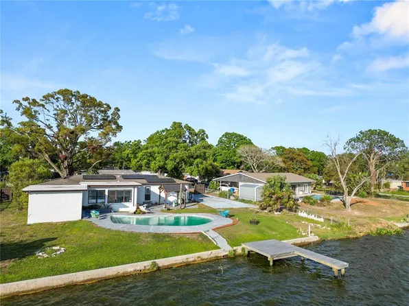 5104 Saint Charles Pl, Tampa, FL 33610