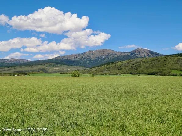 10AC S State Line Rd, Alta, WY 83414