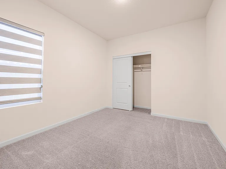 535 Melford Dr — Photo 20