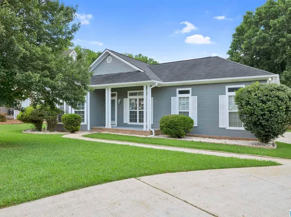 8651 Dover Dr, Leeds, AL 35094