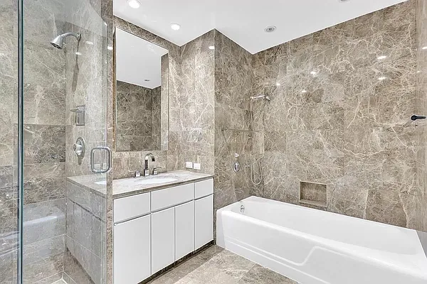 Rented by Compass | media 10