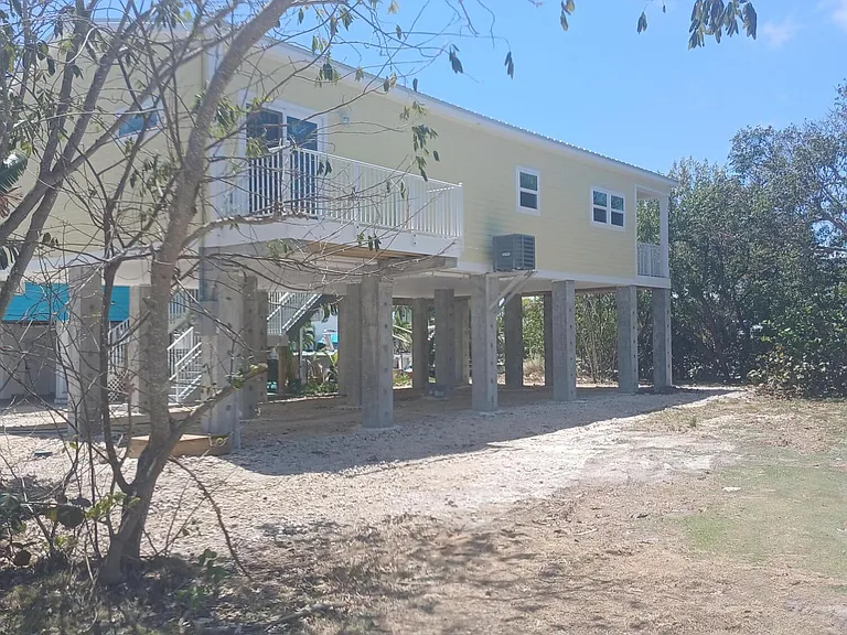3930 Gordon Rd — Photo 1