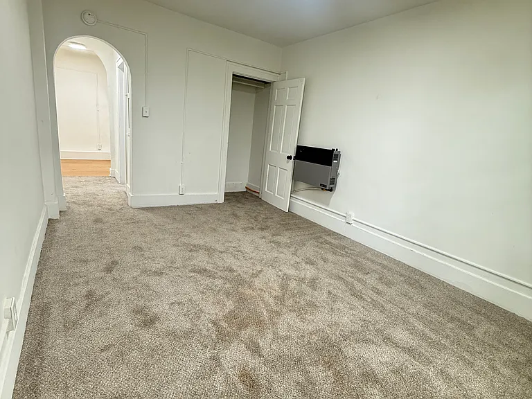 98 S Edith St #204 — Photo 7