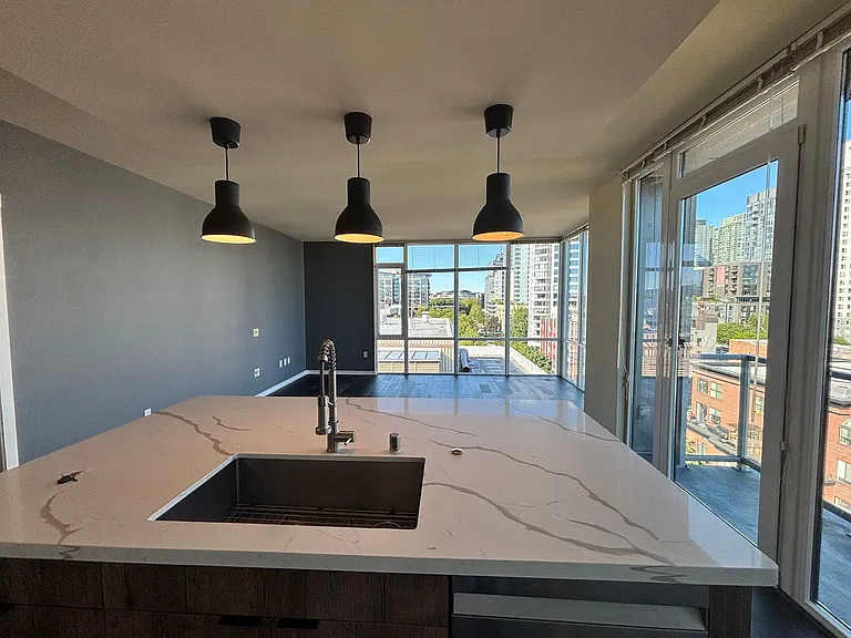 76 Cedar St #1308 — Photo 3